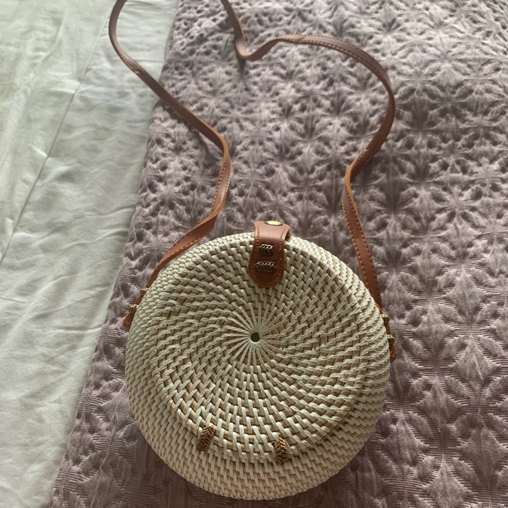 Round Rattan Bag